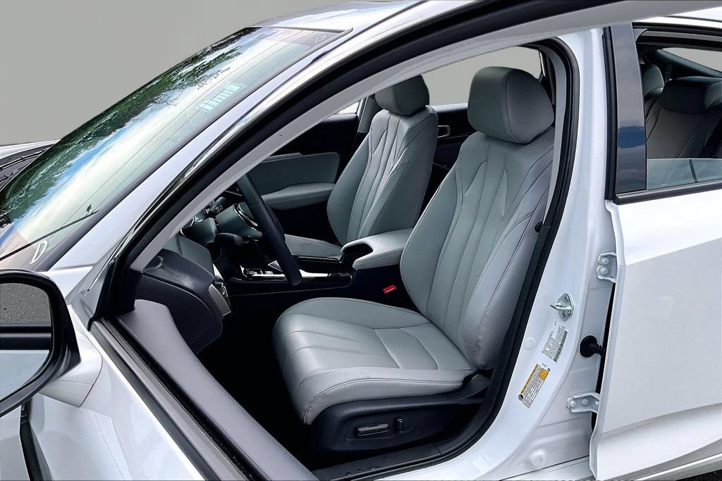 Used 2025 Acura Integra FWD image 17