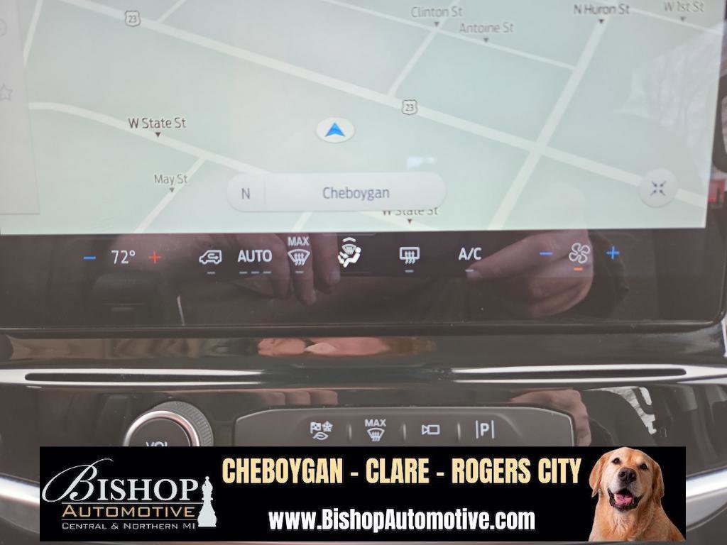 Used 2023 Ford Transit 350 XLT image 29