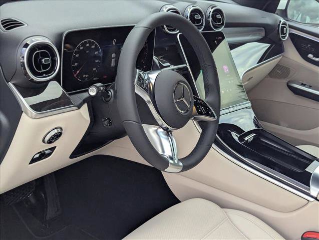New 2026 Mercedes-Benz GLC 300 image 3