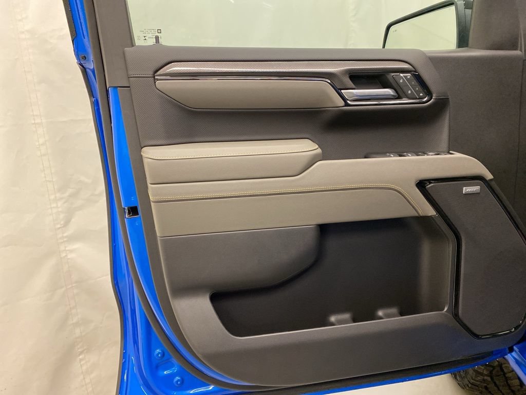 New 2025 Chevrolet Silverado 1500 ZR2 w/ Technology Package AWD/4WD image 10