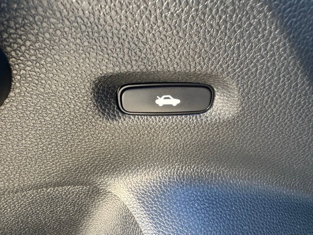 Used 2022 Honda Civic LX image 18