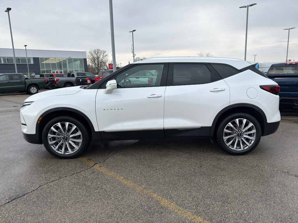 Used 2023 Chevrolet Blazer Premier w/ Driver Confidence II Package AWD/4WD image 6