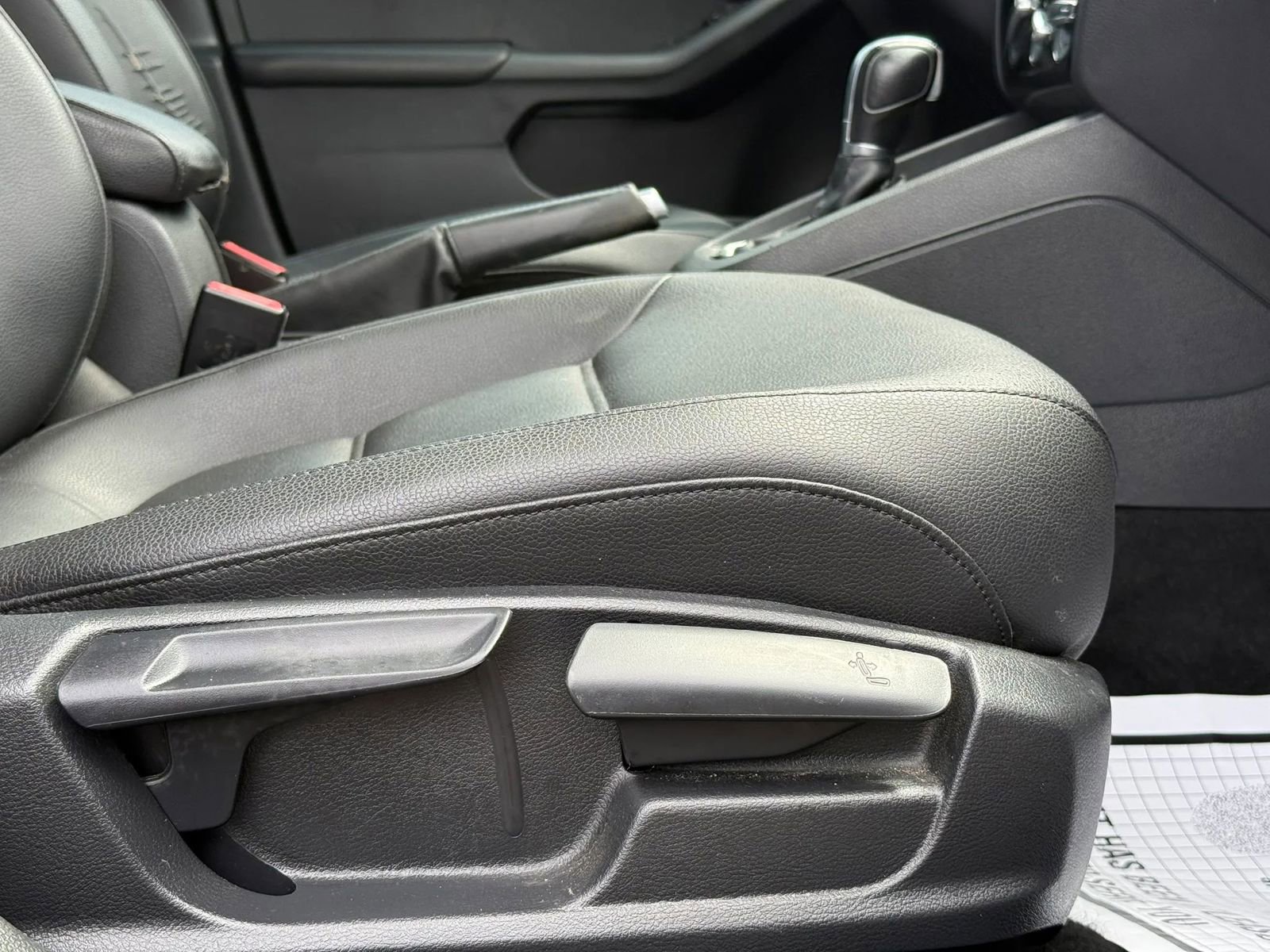 Used 2018 Volkswagen Jetta Sport FWD image 36