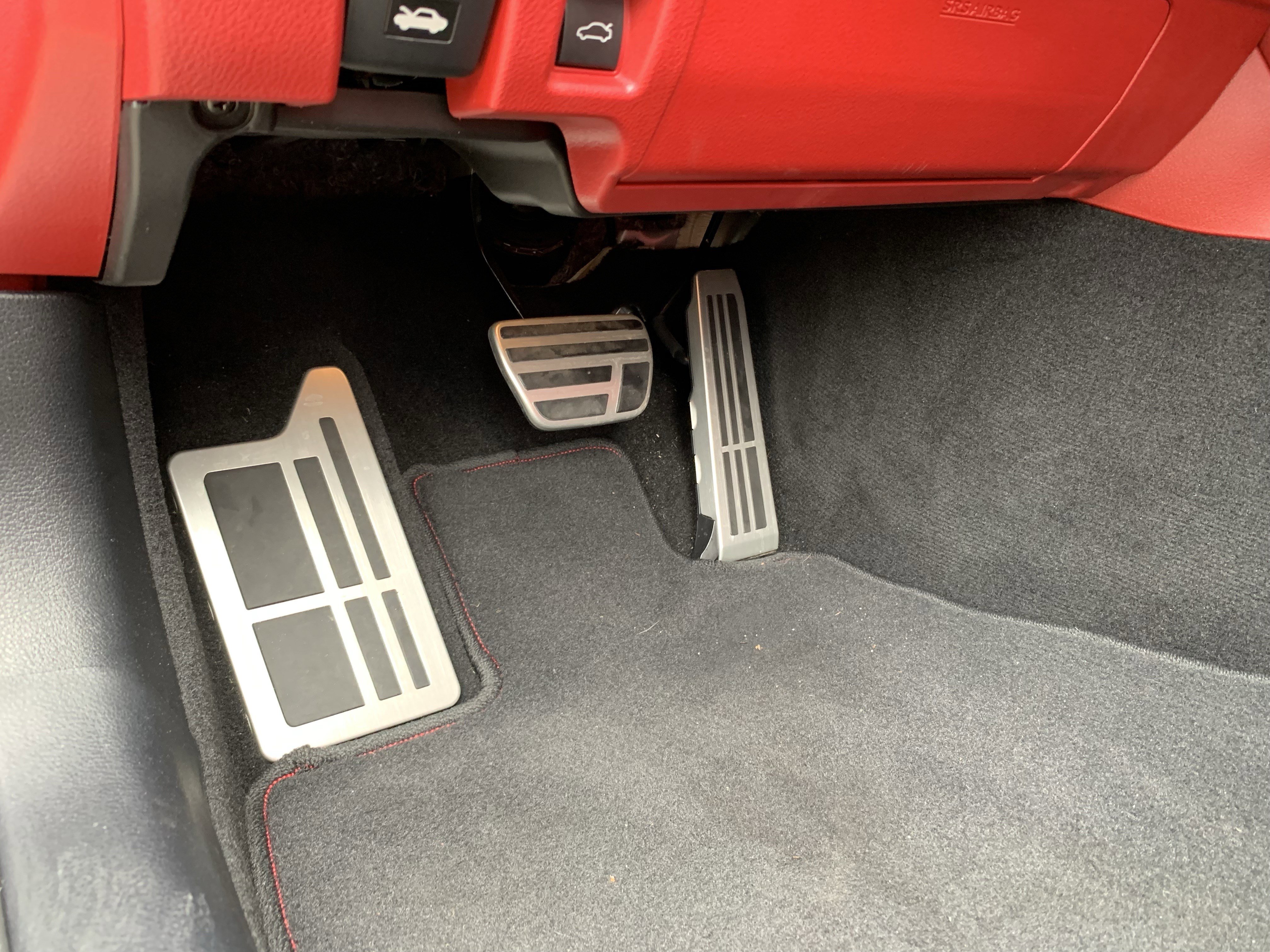 Used 2025 Lexus IS 500 w/ Accessory Package 2 image 17