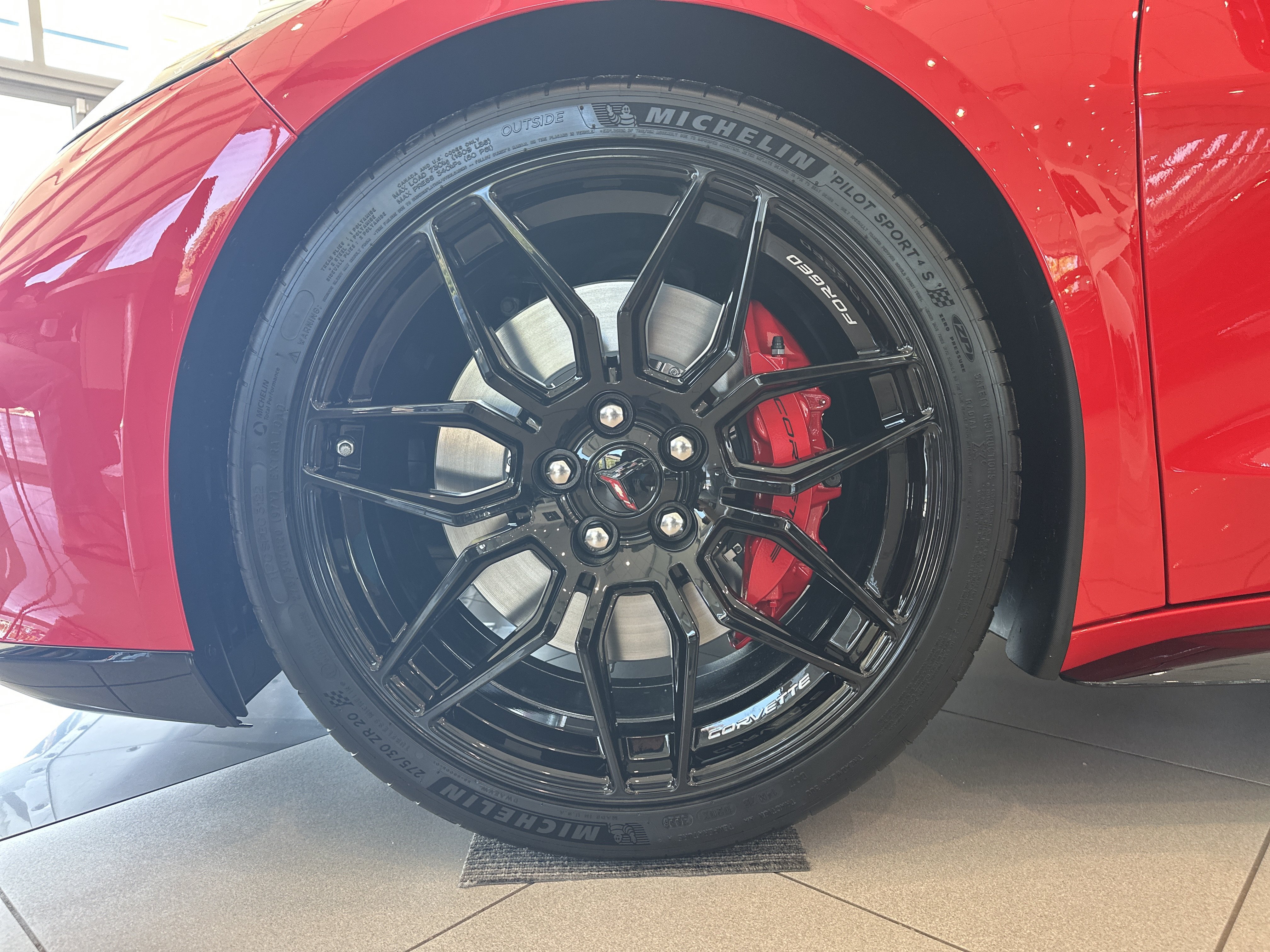 New 2027 Chevrolet Corvette Z06 w/ Stealth Interior Trim Package RWD image 12