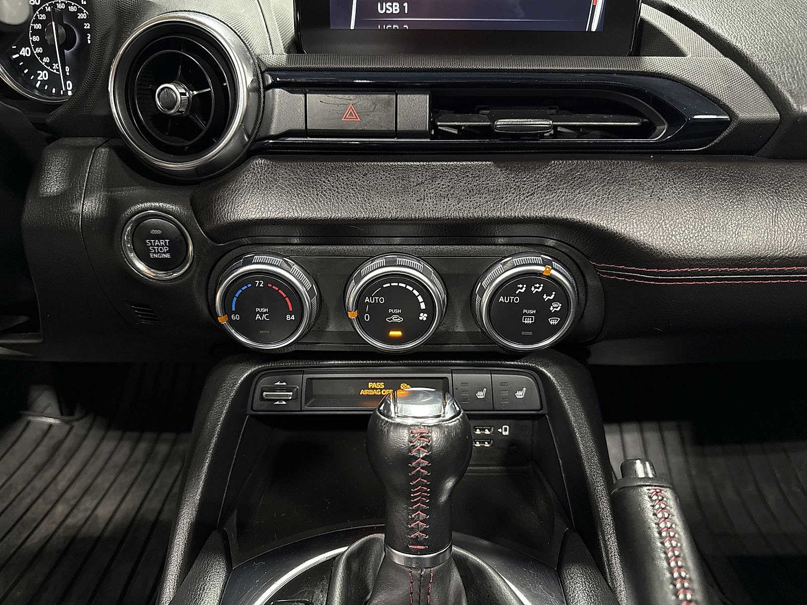 Used 2019 MAZDA MX-5 Miata RF Grand Touring RWD image 21
