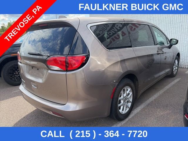 Used 2017 Chrysler Pacifica Touring