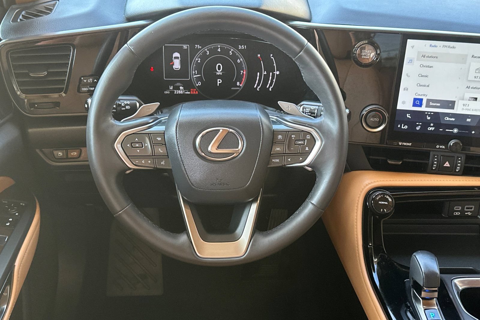 Used 2024 Lexus NX 250 FWD w/ Cold Area Package image 14