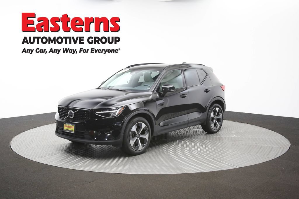 Used 2023 Volvo XC40 B4 Ultimate FWD image 50