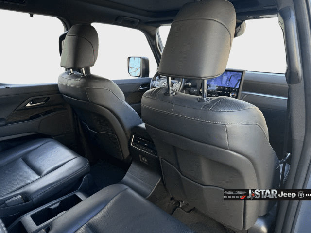 Used 2024 Lexus GX 550 w/ Cold Area Package AWD/4WD image 28