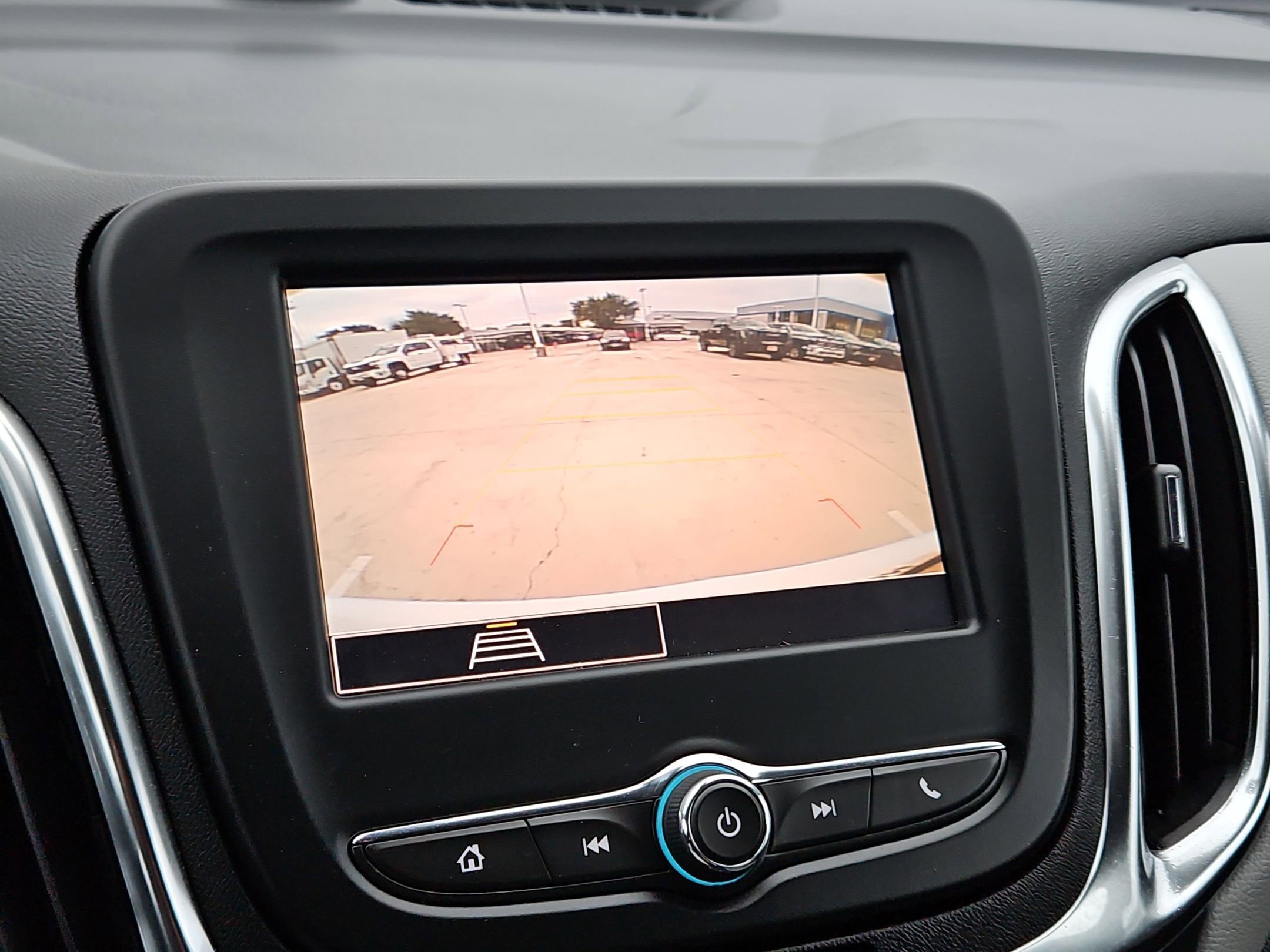 Certified 2024 Chevrolet Equinox LT image 18