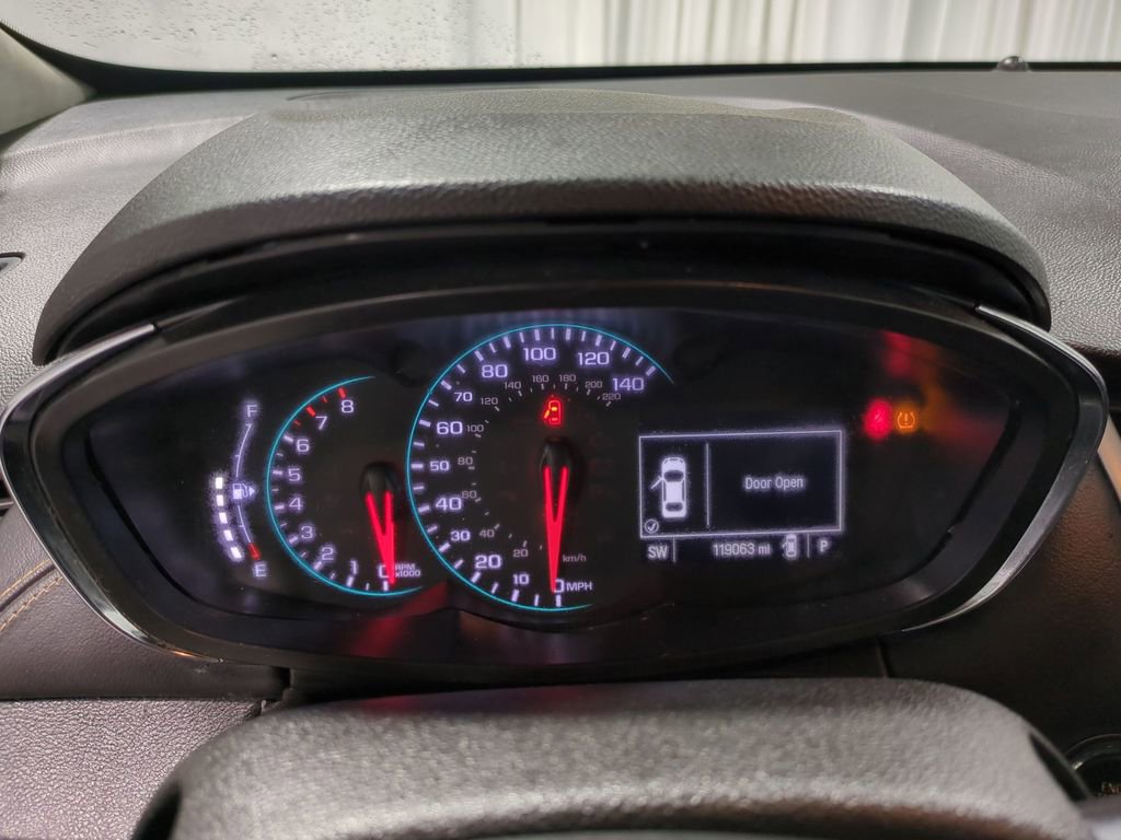 Used 2018 Chevrolet Trax LT w/ LT Convenience Package image 39