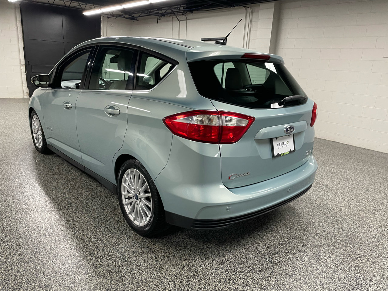 Used 2013 Ford C-MAX SEL image 6