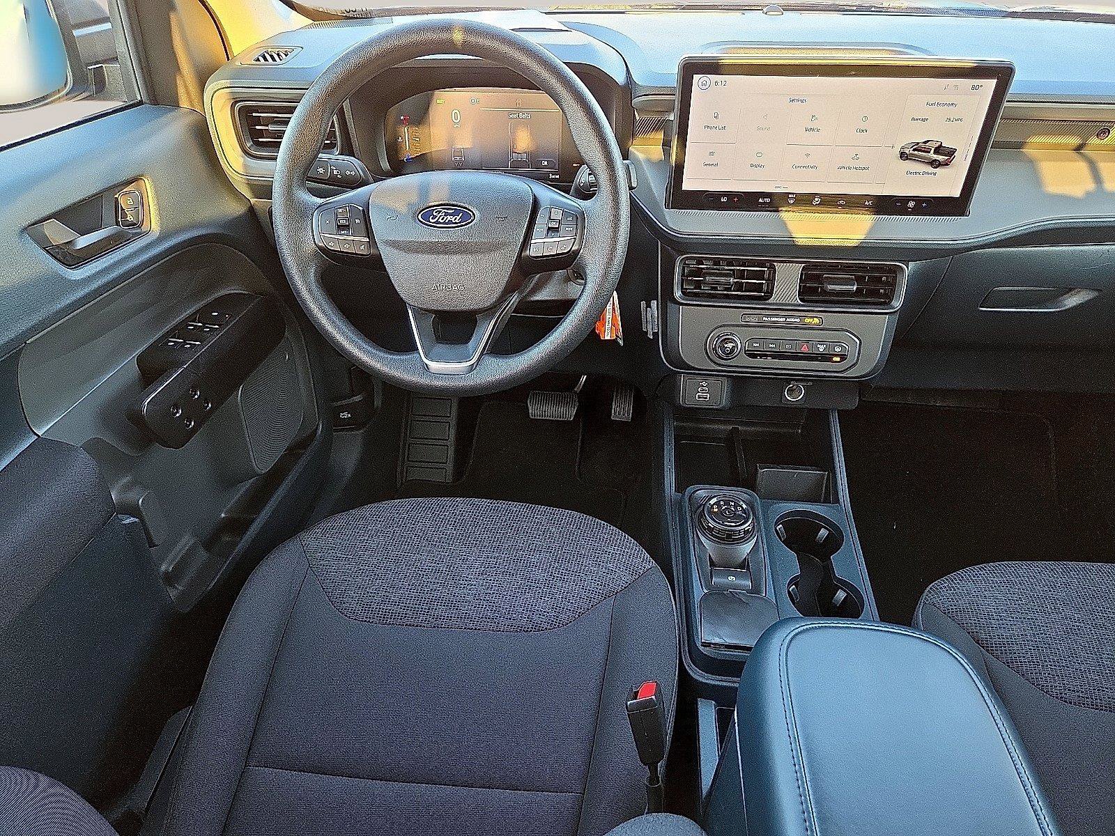 Used 2025 Ford Maverick XL FWD image 13