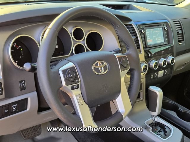 Used 2017 Toyota Sequoia Limited w/ Safety & Convenience Package AWD/4WD image 22