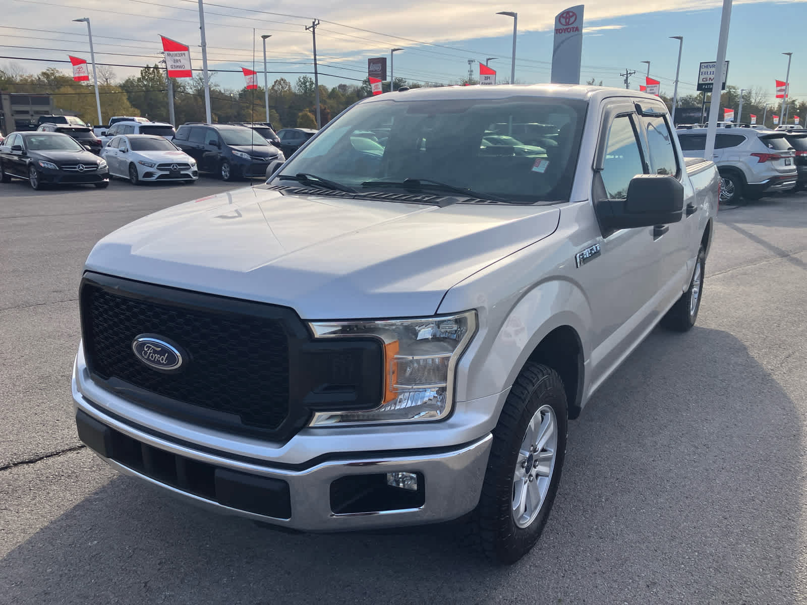Used 2018 Ford F150 XLT image 3