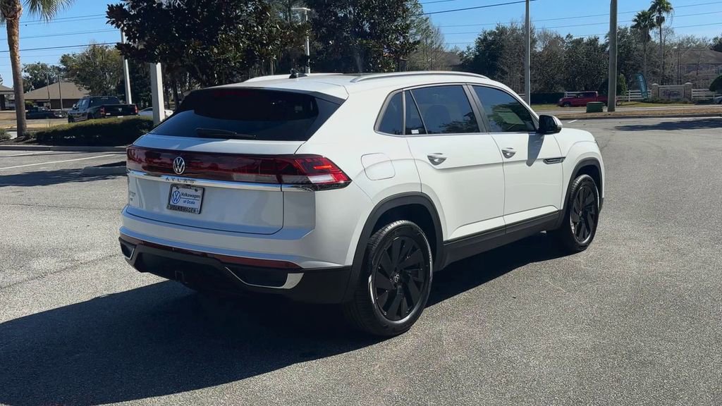 New 2026 Volkswagen Atlas Cross Sport SE image 8