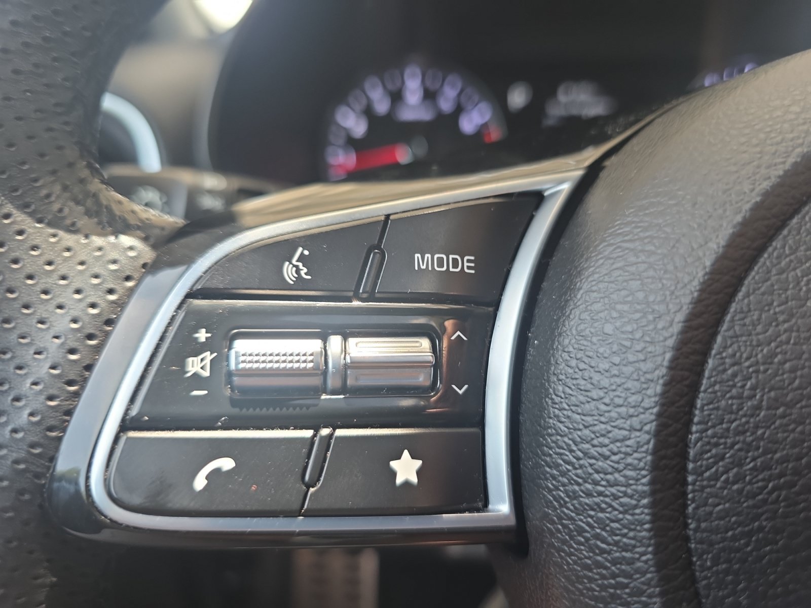 Certified 2023 Kia Forte GT-Line w/ GT-Line Premium Package FWD image 24