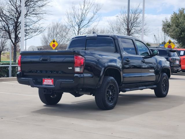 Used 2022 Toyota Tacoma SR5 w/ Technology Package image 3