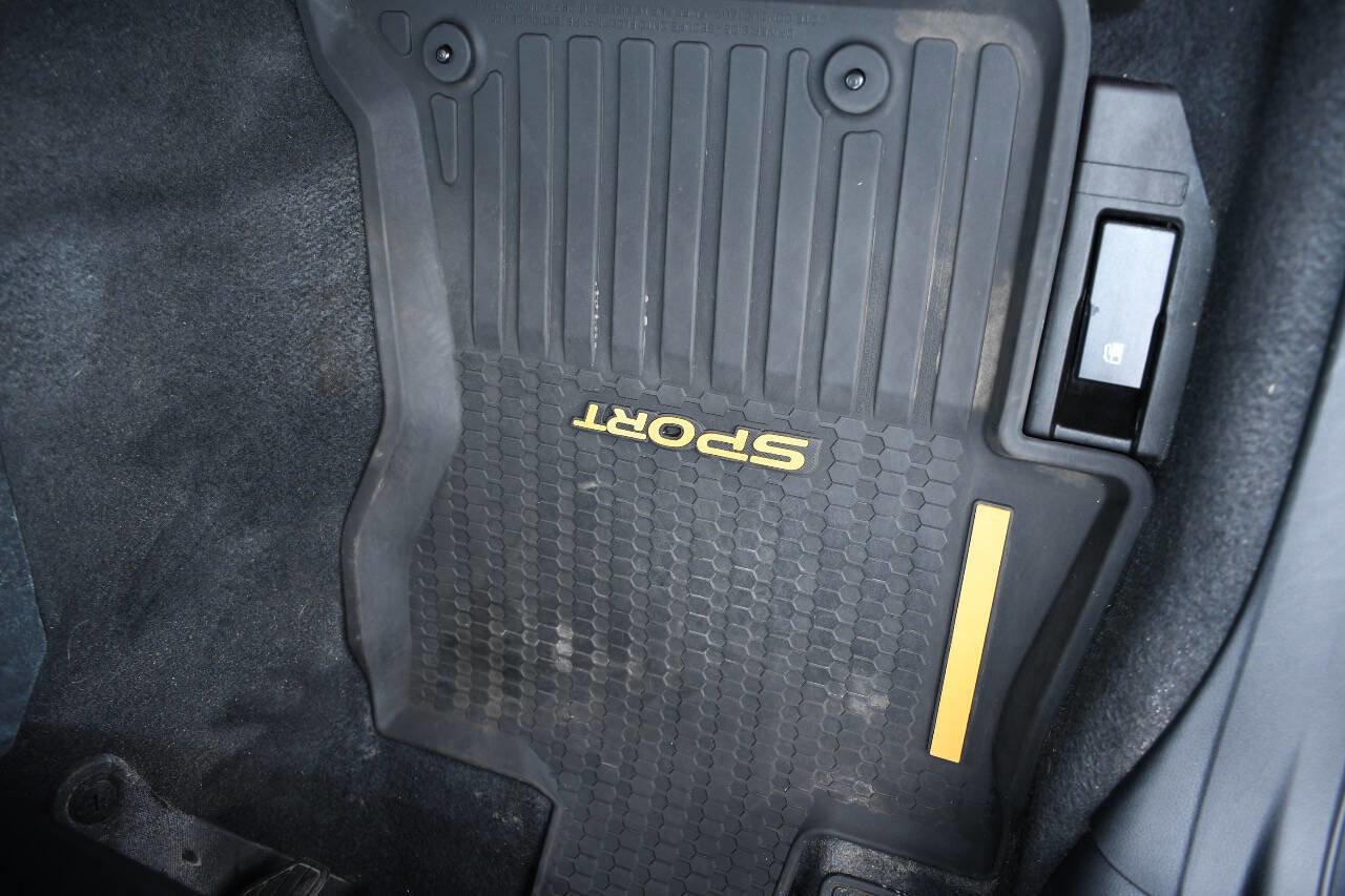 Used 2021 Subaru Crosstrek 2.5i Sport w/ Moonroof Package image 14