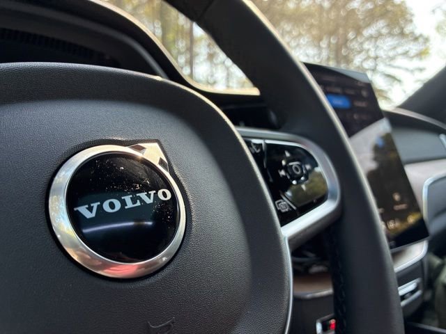 New 2026 Volvo XC60 T8 Plus w/ Protection Package Premier AWD/4WD image 29