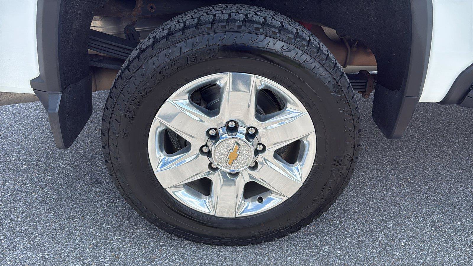 Used 2021 Chevrolet Silverado 2500 LTZ w/ Z71 Chrome Sport Edition AWD/4WD image 11