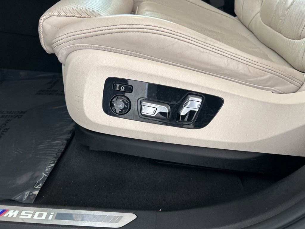 Used 2021 BMW X5 M50i w/ Executive Package image 57