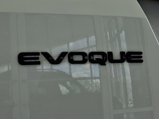 Used 2023 Land Rover Range Rover Evoque R-Dynamic SE AWD/4WD image 33