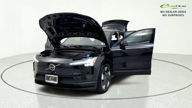Used 2025 Volvo EX30 Plus w/ Protection Package Premier AWD/4WD image 13