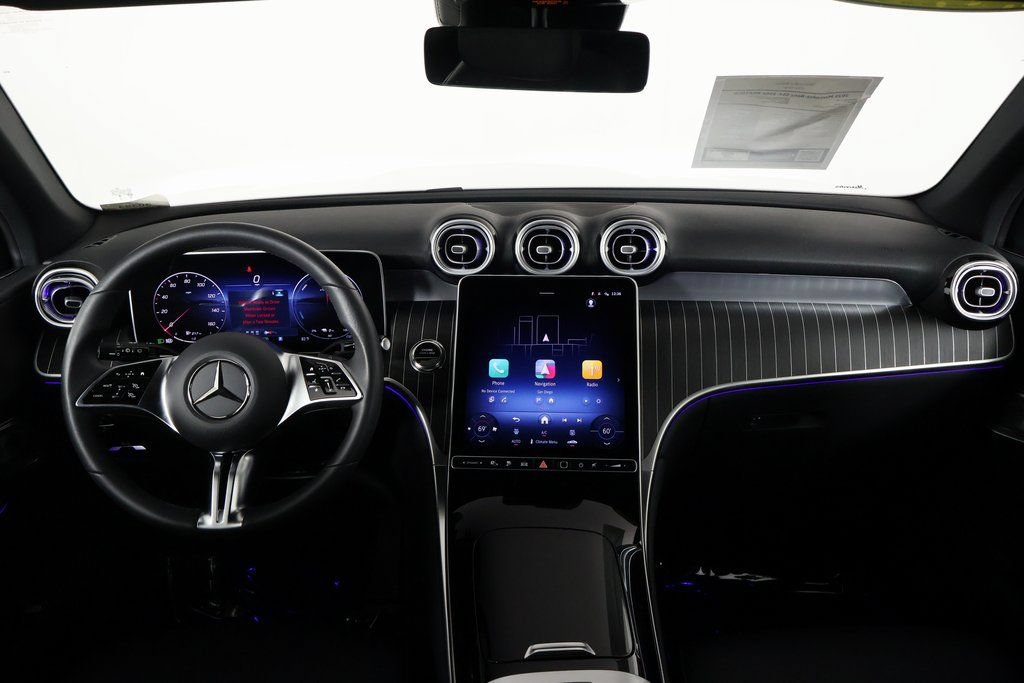 Certified 2025 Mercedes-Benz GLC 350e 4MATIC image 8