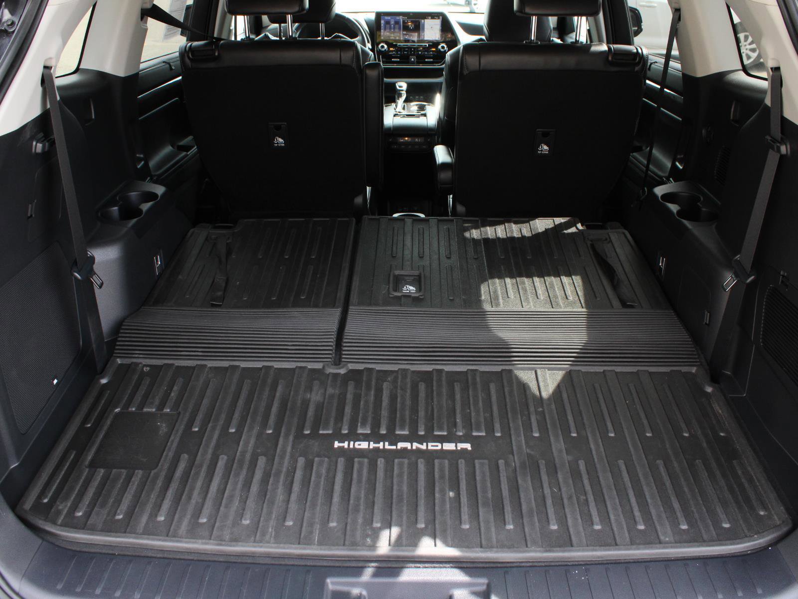 Used 2022 Toyota Highlander Platinum AWD/4WD image 8