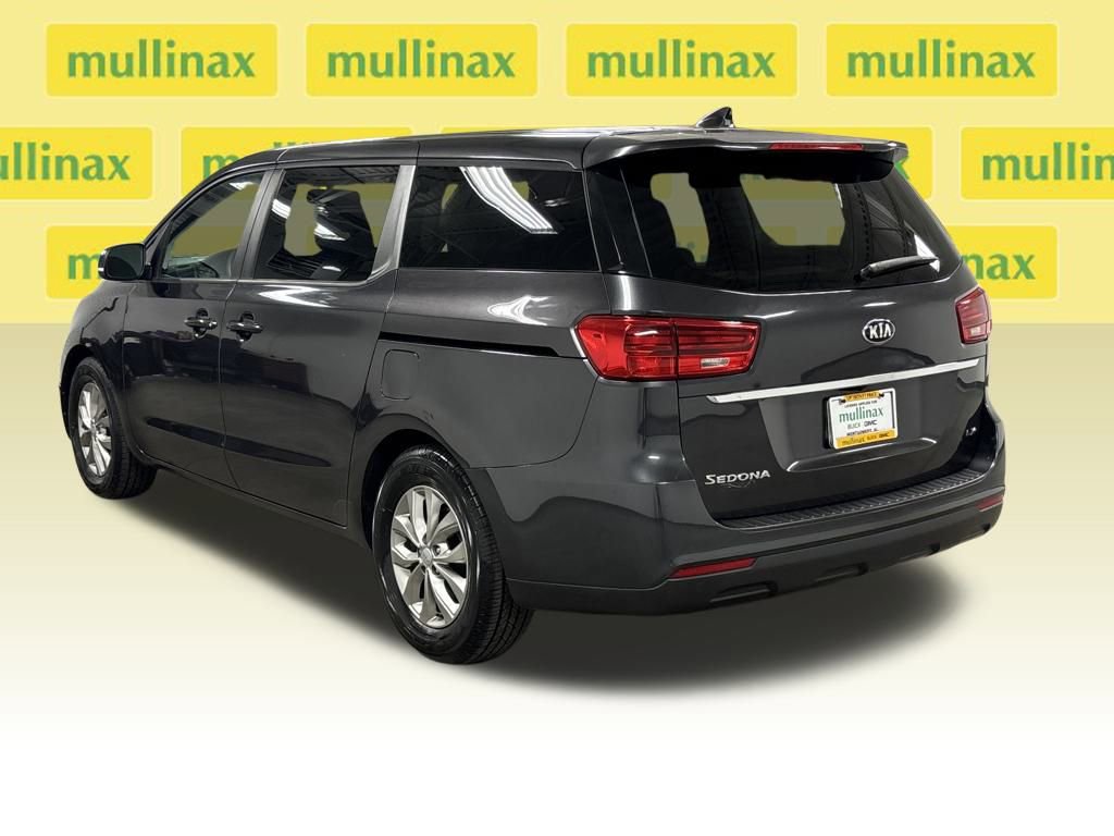 Used 2021 Kia Sedona LX image 17