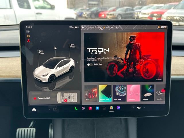 Used 2024 Tesla Model Y Performance image 19