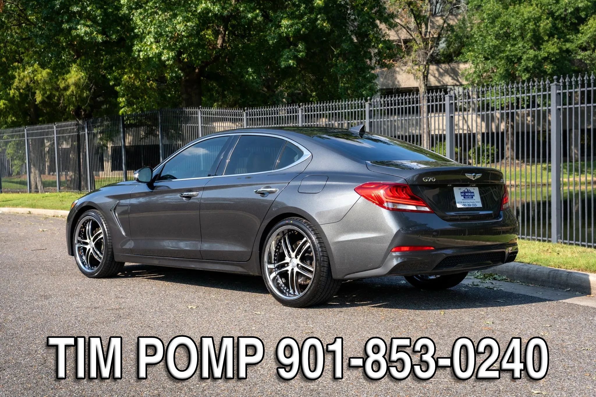 Used 2020 Genesis G70 2.0T w/ Elite Package RWD image 8
