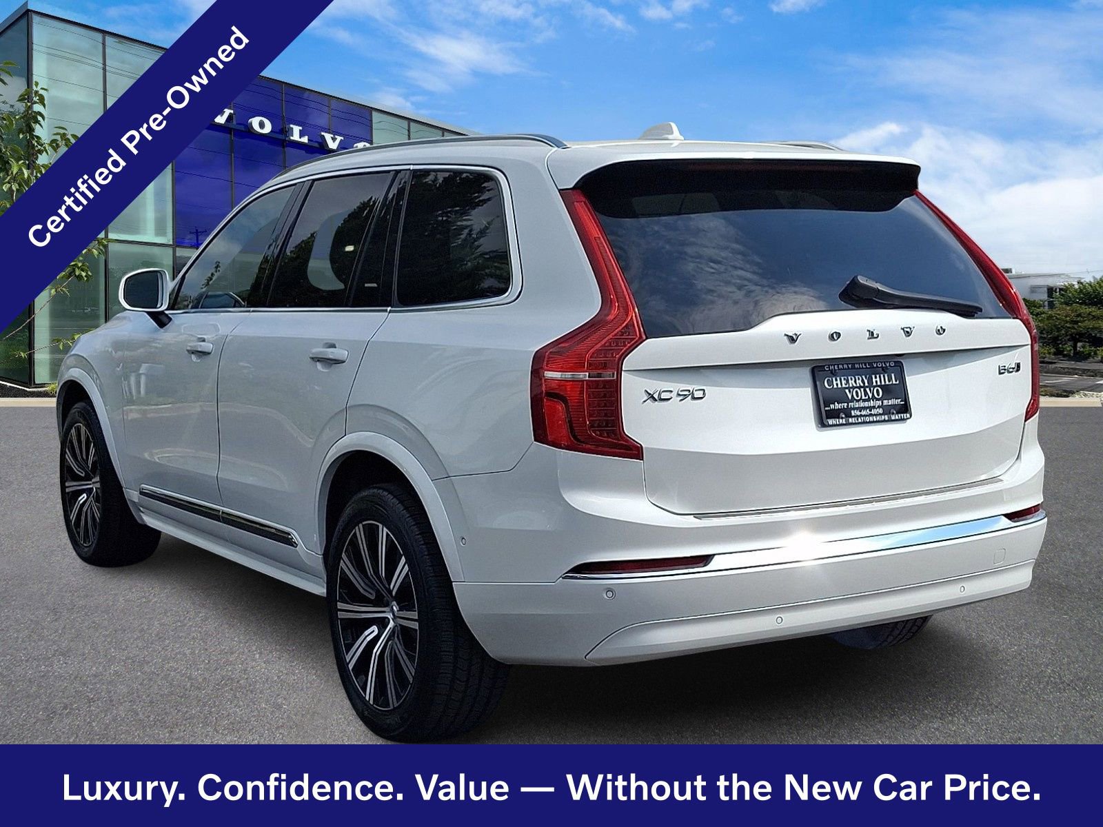 Certified 2023 Volvo XC90 B6 Plus w/ Protection Package AWD/4WD image 5