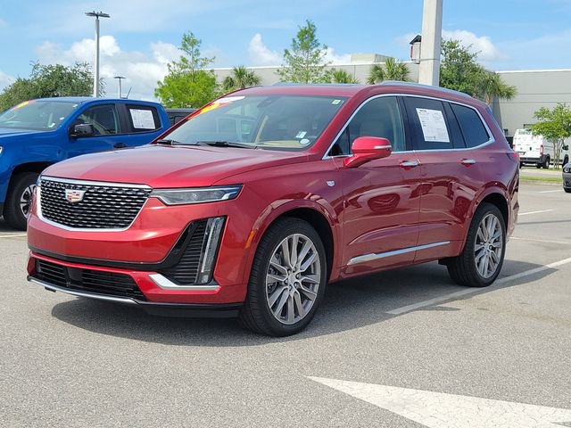 Used 2025 Cadillac XT6 Premium Luxury w/ Platinum Package AWD/4WD image 3