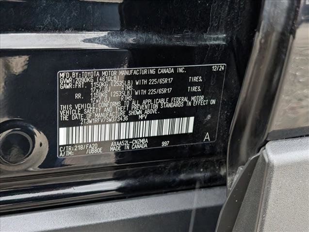 Certified 2025 Toyota RAV4 XLE FWD image 24