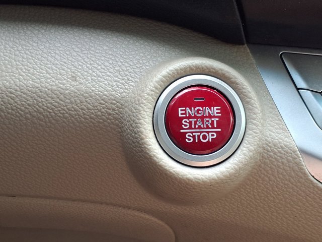 Used 2015 Honda Accord EX-L image 11