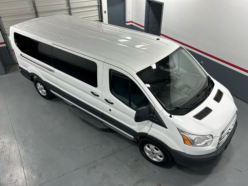 Used 2018 Ford Transit 350 XLT RWD image 2