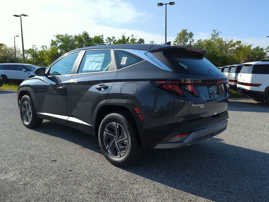 New 2026 Hyundai Tucson Blue SE AWD/4WD image 4