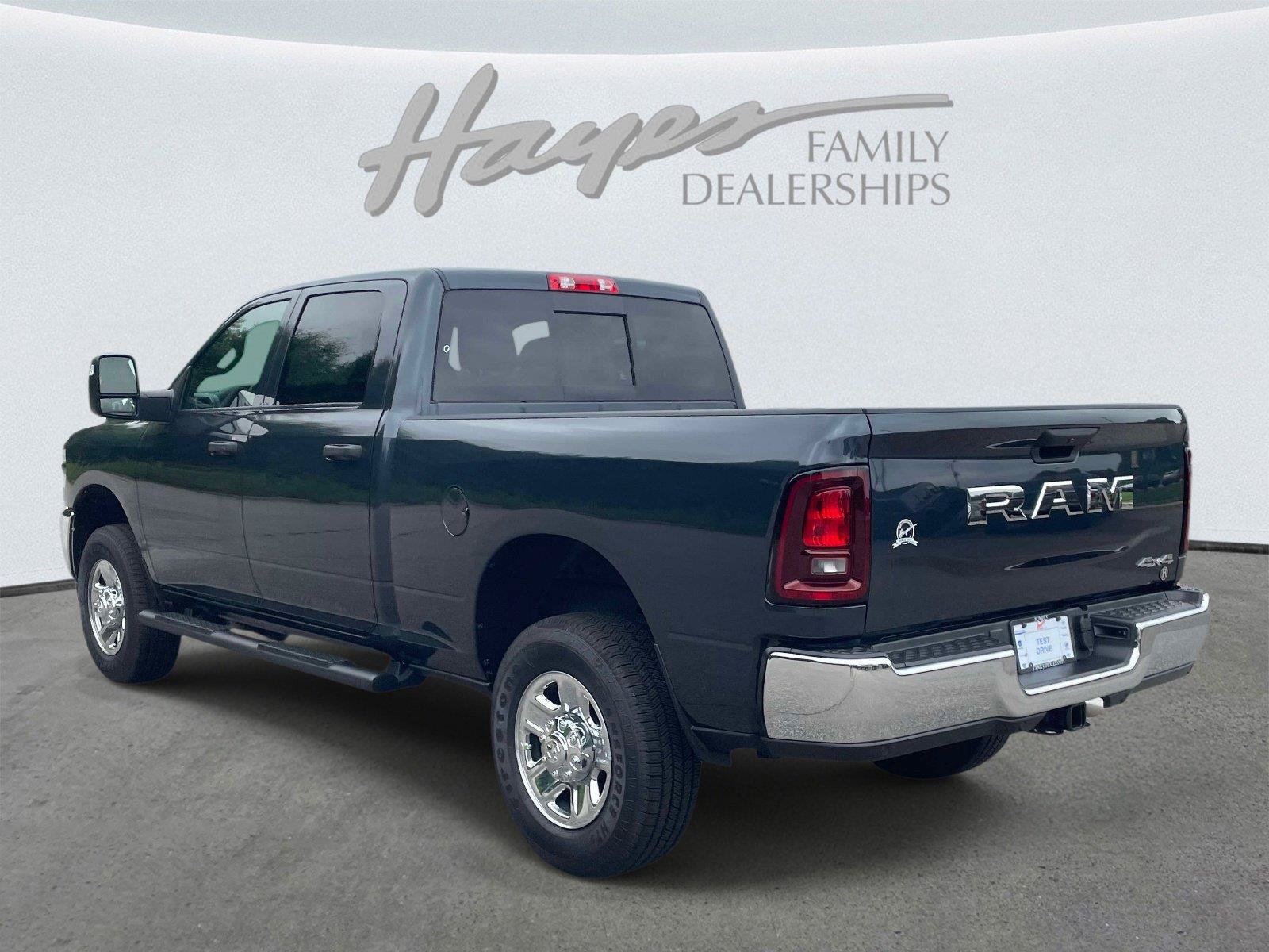 New 2026 RAM 2500 Tradesman AWD/4WD image 5
