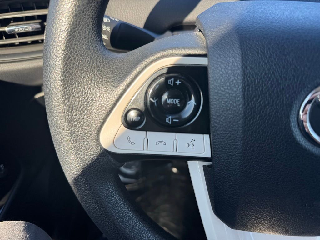 Used 2017 Toyota Prius One FWD image 18