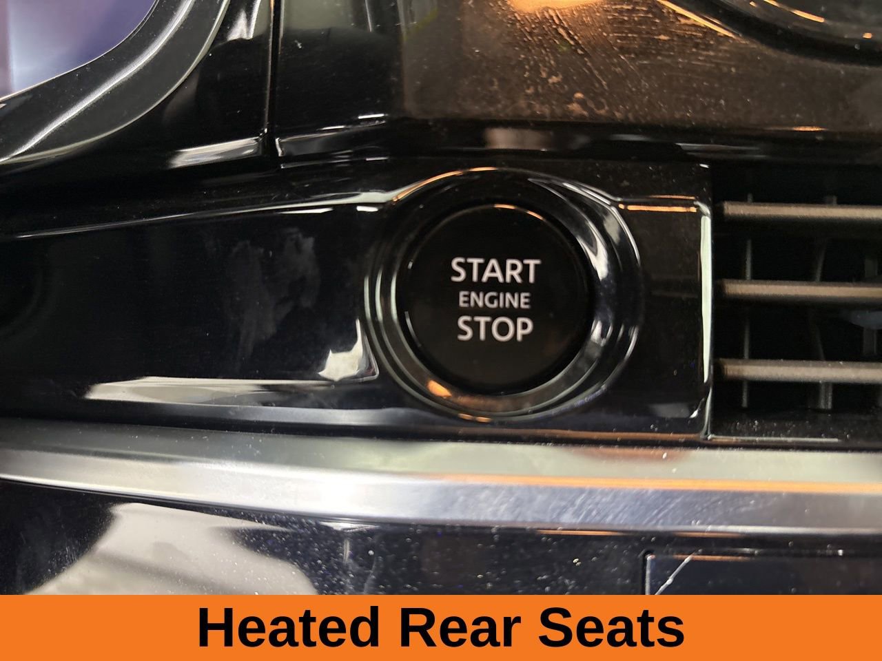 Used 2025 Nissan Pathfinder Platinum image 16