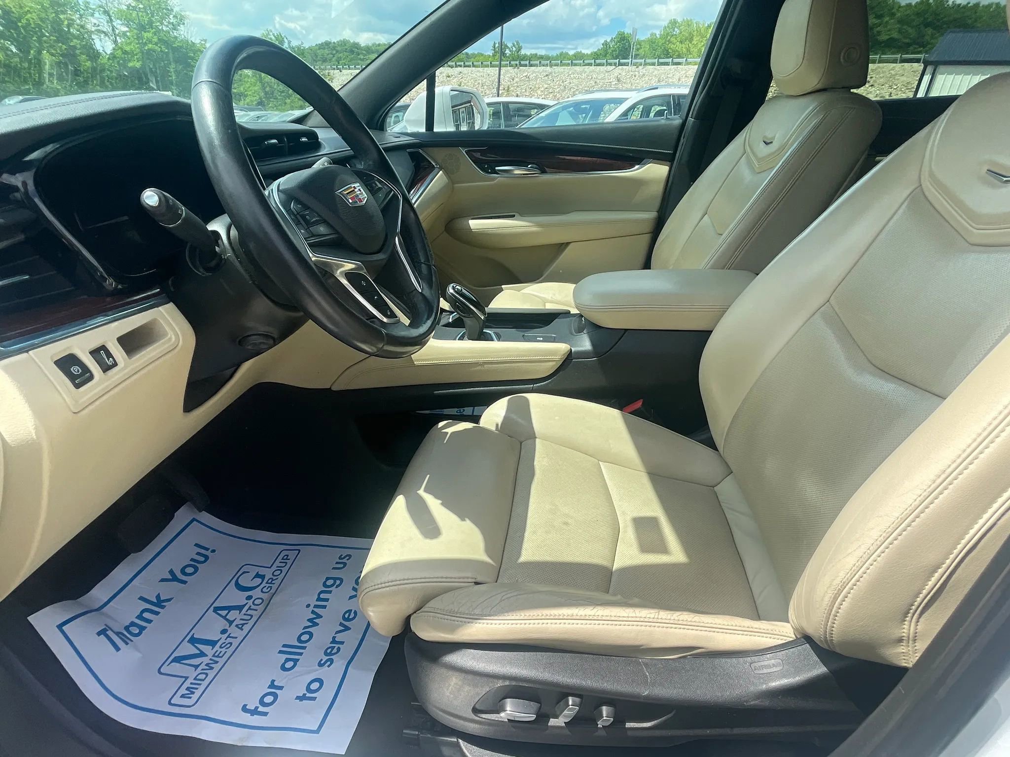 Used 2017 Cadillac XT5 Luxury w/ Driver Awareness Package FWD image 23