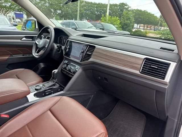 Used 2022 Volkswagen Atlas SEL AWD/4WD image 17