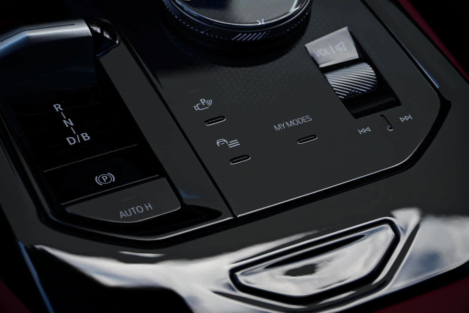 Used 2025 BMW i5 eDrive40i w/ Premium Package image 18