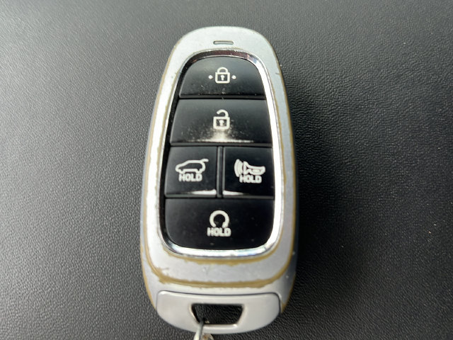 Certified 2022 Hyundai Santa Fe XRT AWD/4WD image 29