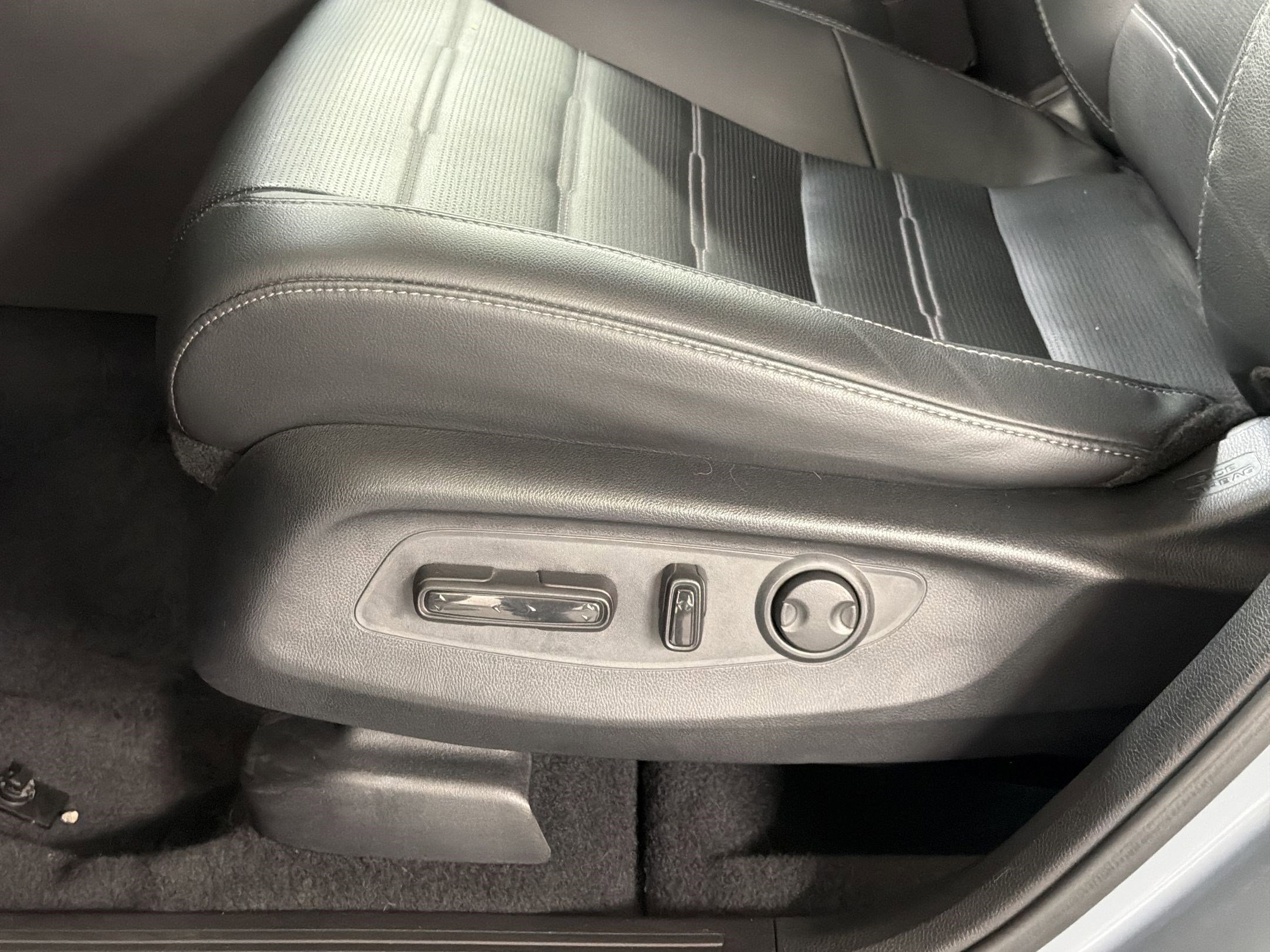 Certified 2023 Honda CR-V EX-L image 14