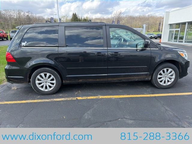 Used 2012 Volkswagen Routan SE image 7
