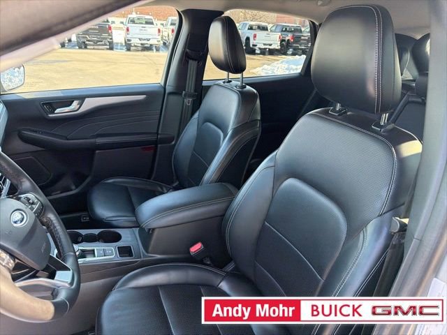 Used 2024 Ford Escape Platinum image 17